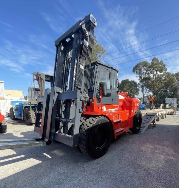 Heli 18T Forklift