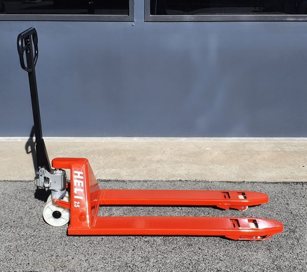 Heli hand pallet truck range - Image 8