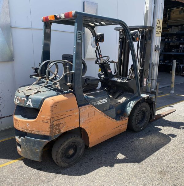 Used Toyota Forklift