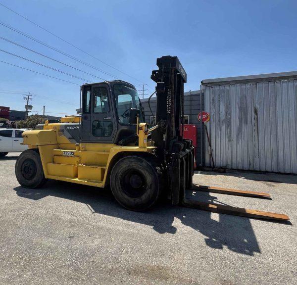 Hyundai 16T Forklift