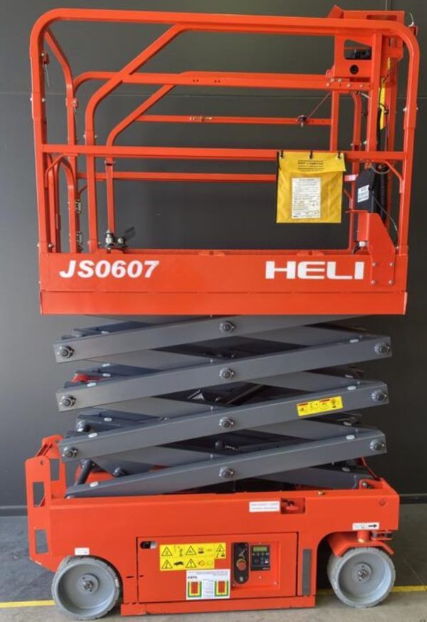 Heli battery electric self-propelled scissor lift. Working height 7700mm - Image 3