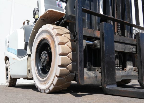 Unicarriers 2500kg Forklift with 4350mm Mast - Image 4