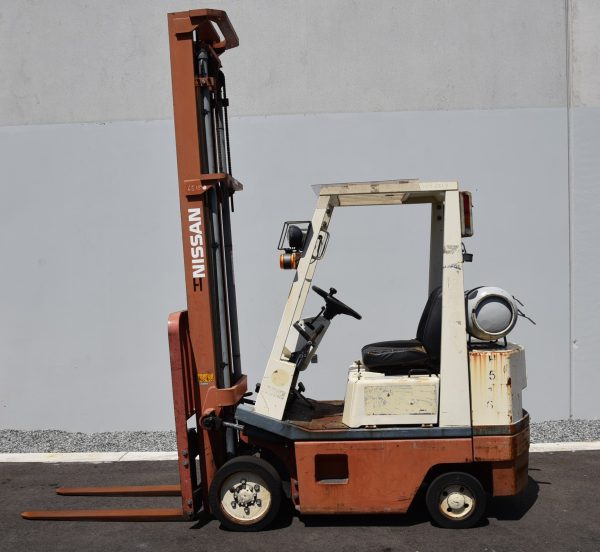 Nissan 1200kg LPG Forklift with 500mm mast