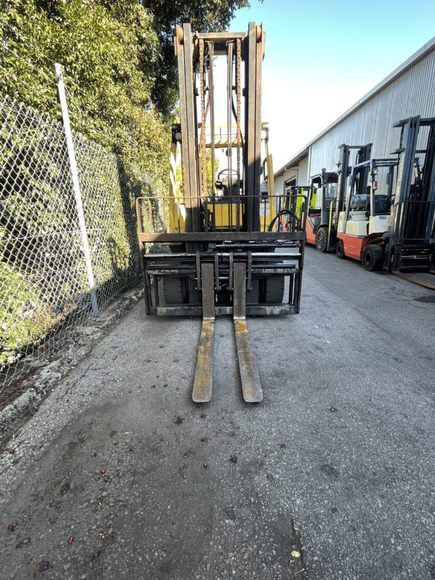 Hyster 4000kg diesel forklift with 4250mm 2 stage mast, sideshift & fork positioner - Image 6