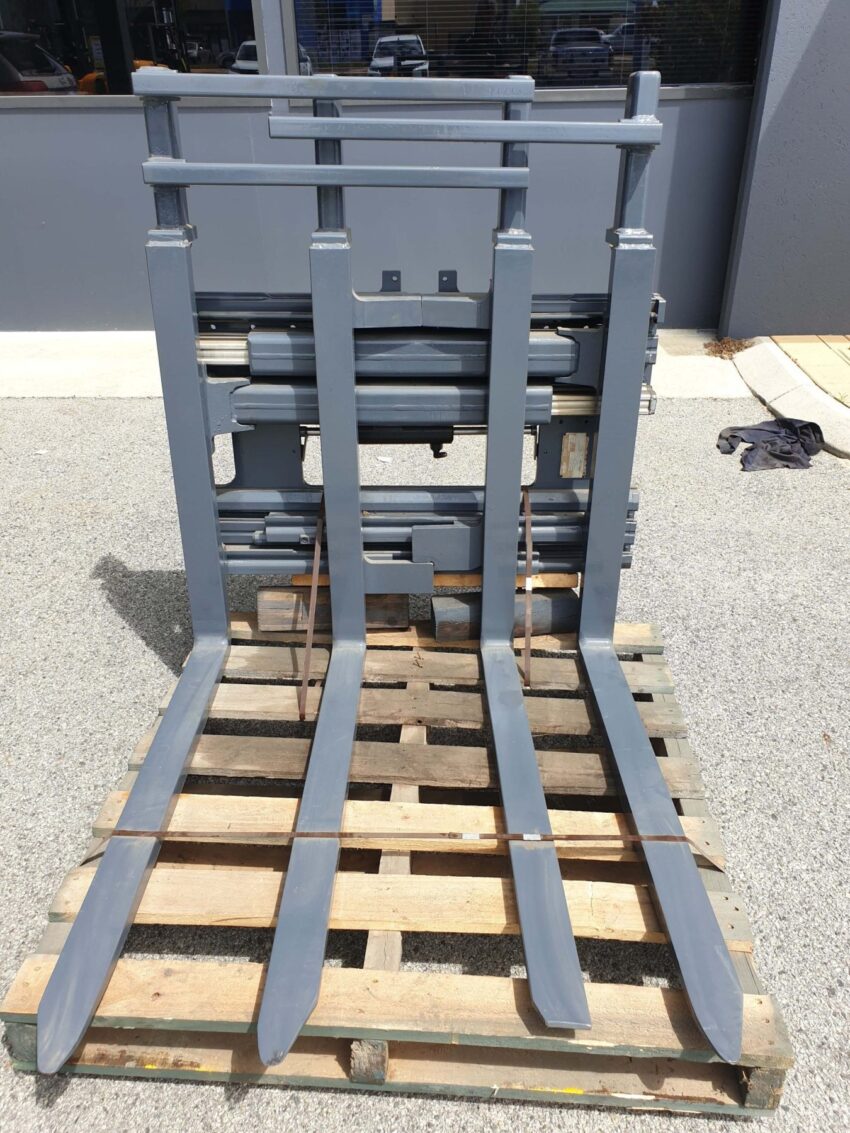 Cascade twin pallet handler - Image 5