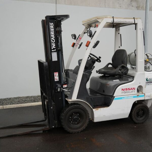 Nissan 1800KG Used for Sale